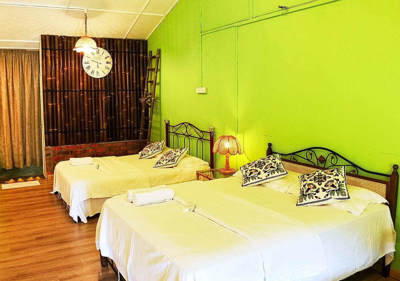 Ohana House @ 53 Kasturi Malacca Exterior foto